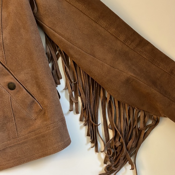 Hollister fringe faux suede crop jacket size small - Picture 6 of 13